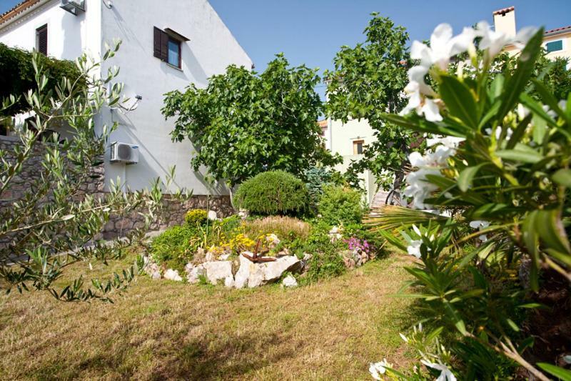 Pape Punat Hotel Exterior foto