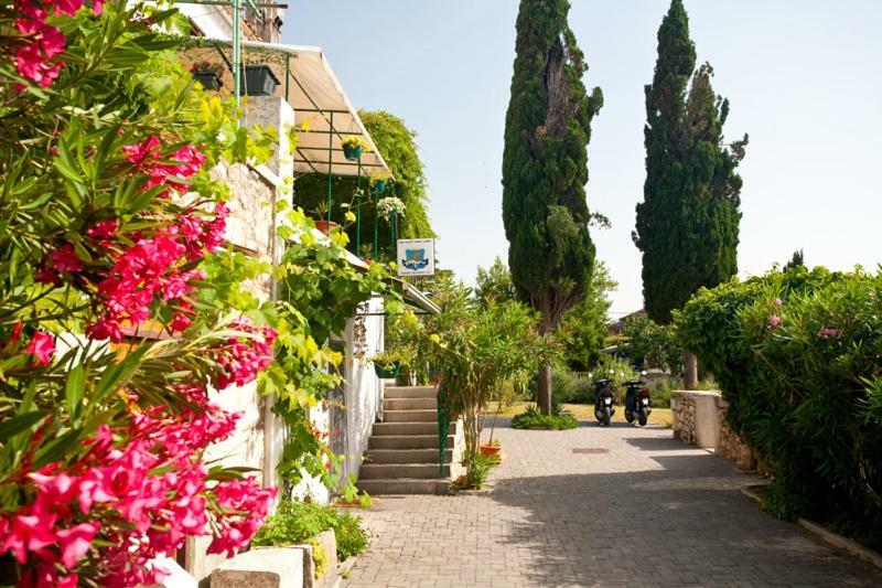 Pape Punat Hotel Exterior foto